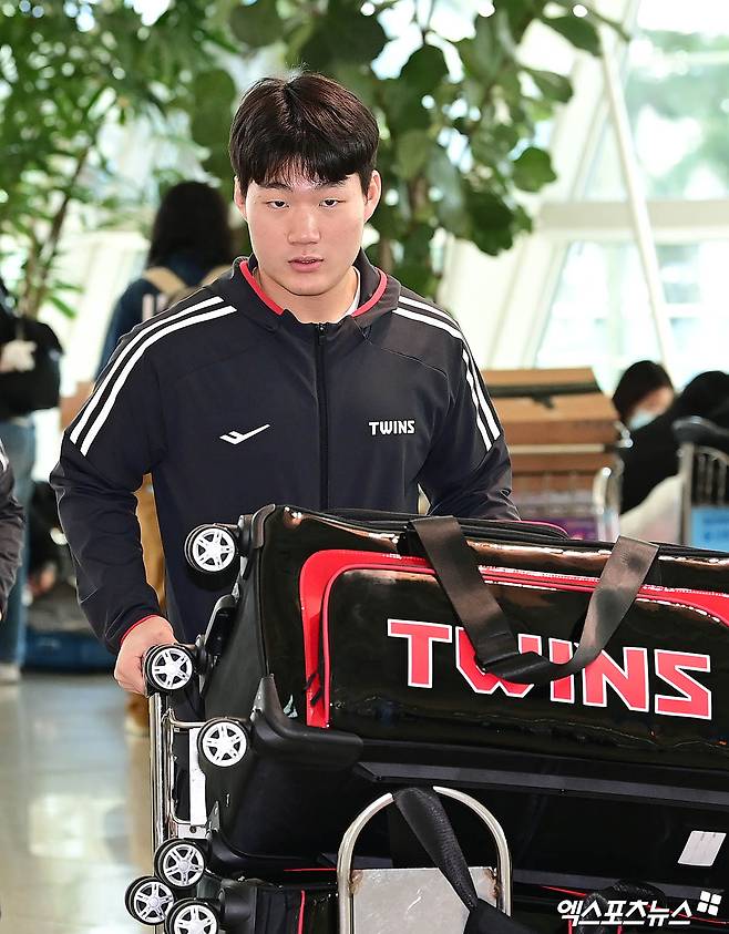 LG 포수 이한림은 많은 기대를 받고 프로에 입단했다. 백업 포수를 찾고 있는 LG 안방에 활력을 불어넣을 수 있을지 관심이 쏠린다. 엑스포츠뉴스 DB