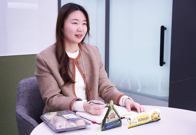 지난 11일 서울 강동구 세븐일레븐 본사에서 유은미 푸드팀 MD가 조선비즈와 인터뷰하고 있다. /최효정 기자