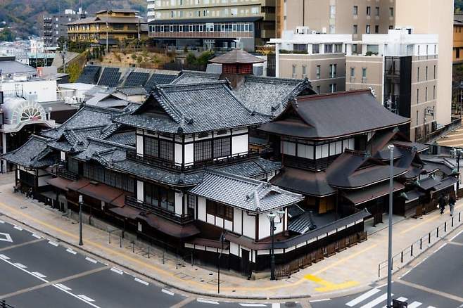 098ef319b5836af120b5c6b236ef203e40c722e2ff7656ca7f68