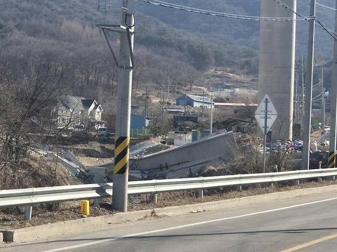 천안 고속도로붕괴 현장사진