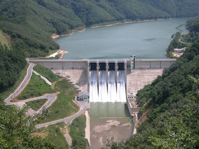 양양 양수발전소 하부 댐. / 사진=한국수력원자력 제공