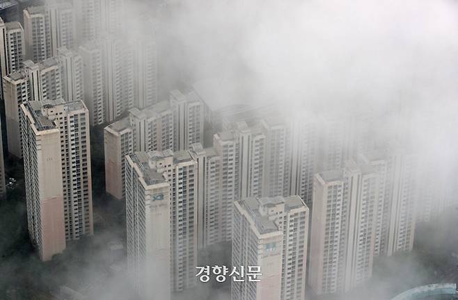 서울 송파구 롯데월드타워에서 바라 본 아파트의 모습. 2024.09.12 권도현 기자