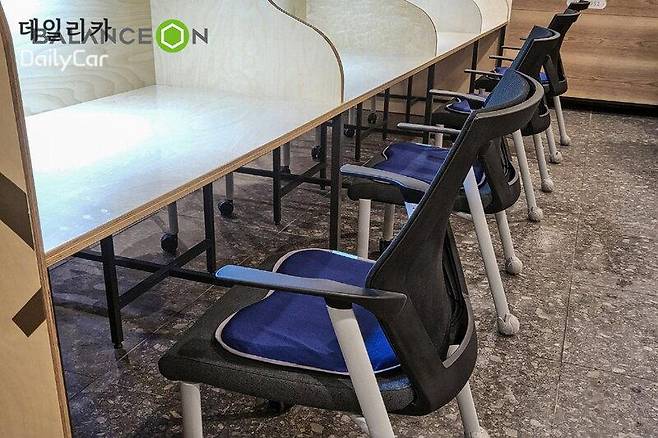 불스원 밸런스온 멘토즈스터디카페와 맞손