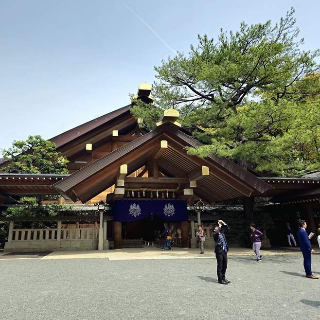 7fed8272b58668f051ee87e447857473ef1a5bcf48775f9a46c444c4c9669925e8