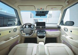 내연 기관 모델 대비 더 커진 차체로 공간 거주성이 뛰어나다.