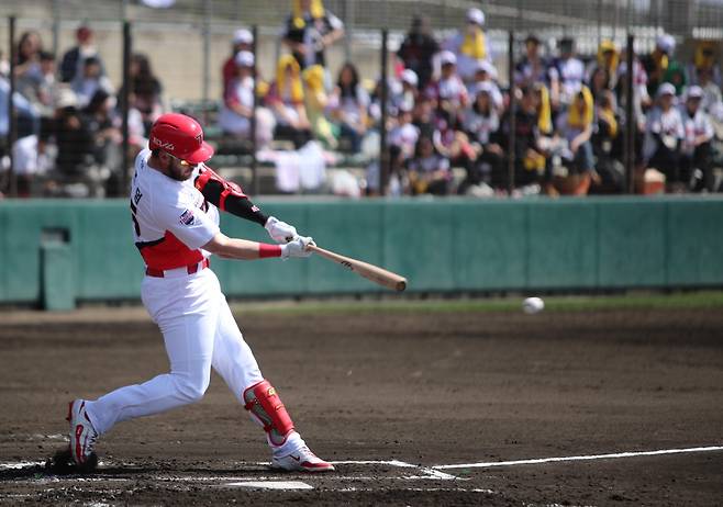 KIA 타이거즈 새 외국인 타자 패트릭 위즈덤이 27일 타격하고 있다. /사진=KIA 타이거즈 제공