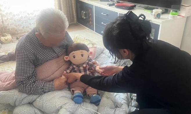 AI 돌봄로봇 '효돌이' [청주시 제공. 재판매 및 DB 금지]