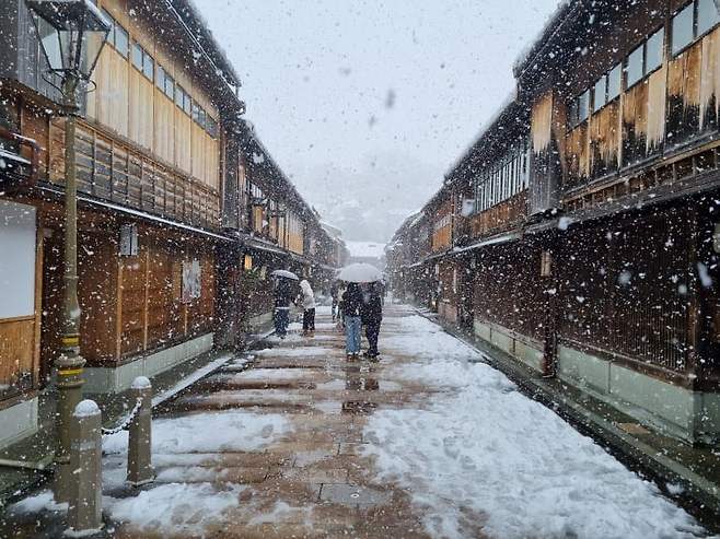 7fed8273b5806af651ee85e544847073efc3603c56c770dfb7918bfce9e2b861