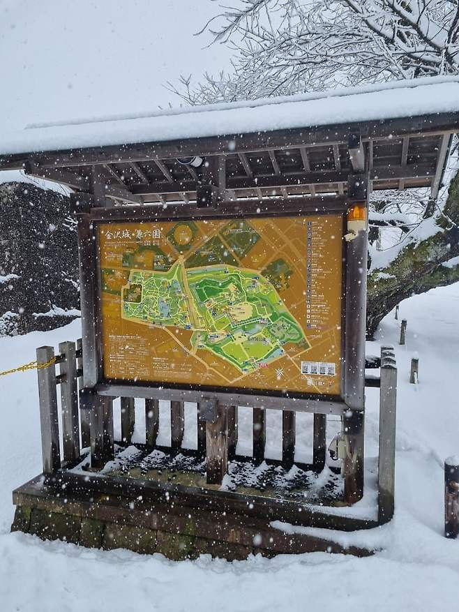 3fb8c32fffd711ab6fb8d38a4580766d631f764a349ba95f5e8975a30c564e0e4c69a251d035bf2eea582ae6db4d