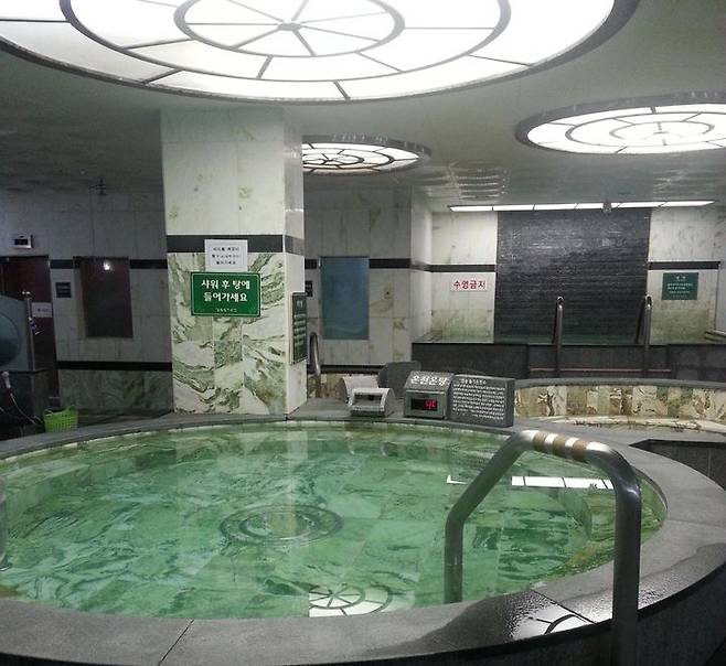 [청송=뉴시스] 주왕산온천관광호텔 온천. 2025.03.01. (사진=주왕산온천관광호텔 제공) photo@newsis.com *재판매 및 DB 금지
