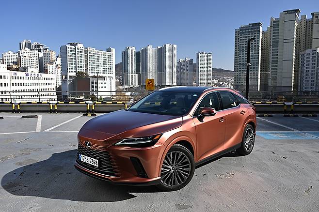 렉서스 RX 350h. 사진 김학수 기자