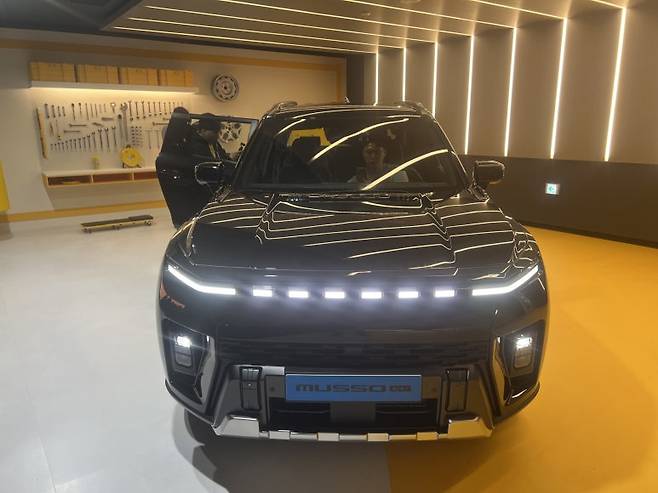 무쏘 EV 전면. 사진=이상진