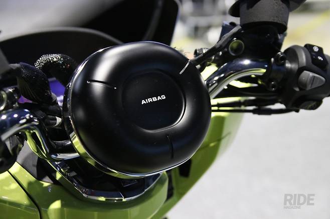 혼다가 개발중인 소형 스쿠터용 에어백