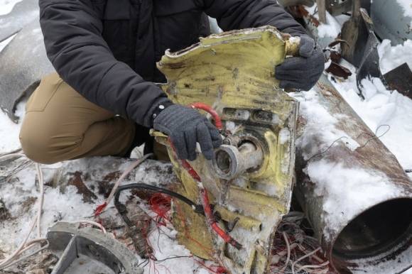 러시아가 우크라이나와 전쟁에서 사용한 북한산 탄도미사일 잔해. 로이터 연합뉴스