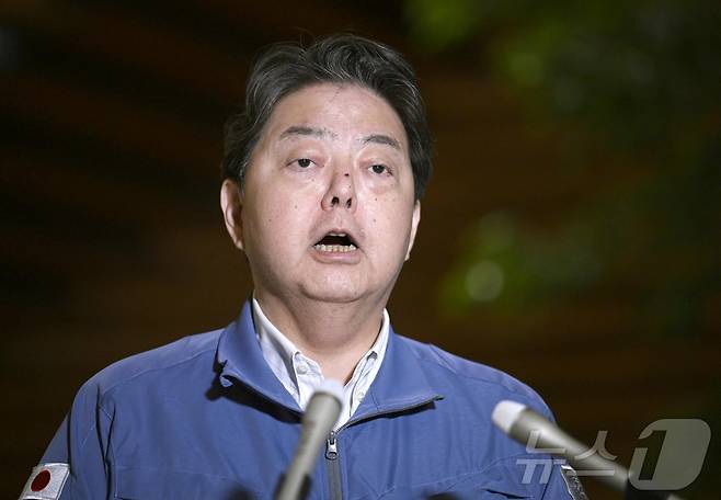 하야시 요시마사 일본 관방장관. ⓒ 로이터=뉴스1 ⓒ News1 우동명 기자