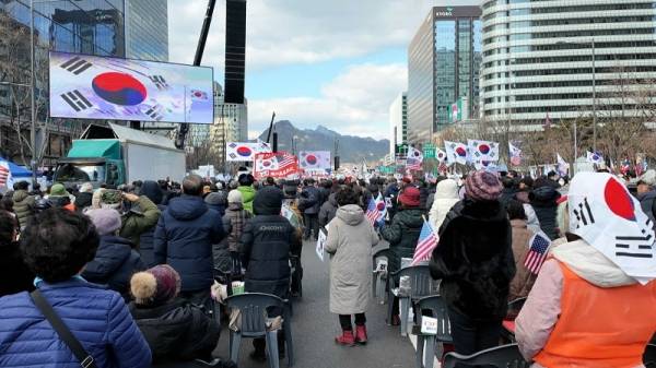 ▲2025년 3월 7일 오후 10시 방영되는 '추적60분-극단주의와 그 추종자들: 계엄의 기원 2부' 자료 사진. 사진=KBS