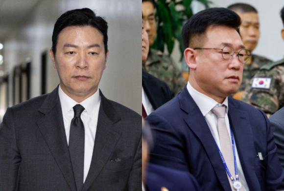 김성훈(왼쪽) 대통령경호처 차장과 이광우(오른쪽) 경호본부장. 뉴스1