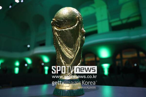 ▲ 국제축구연맹(FIFA)이 2030 월드컵을 64개국 체제로 치르는 것을 검토하고 있는 것으로 알려졌다.