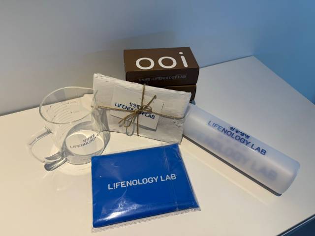 라이프놀로지 랩에서 제공하는 사은품. 박지수 기자