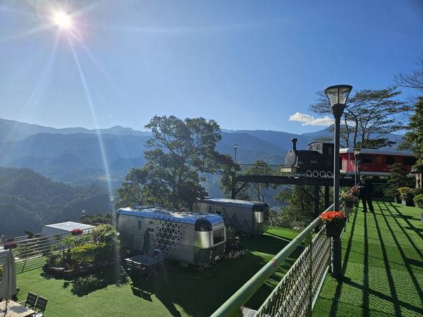 먀오리 지역에 자리한 캠핑촌 Sud Vista.