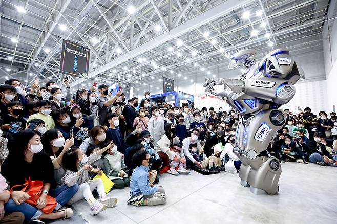 휴머노이드 로봇 '타이탄' (사진=사이언스팀 제공) *재판매 및 DB 금지