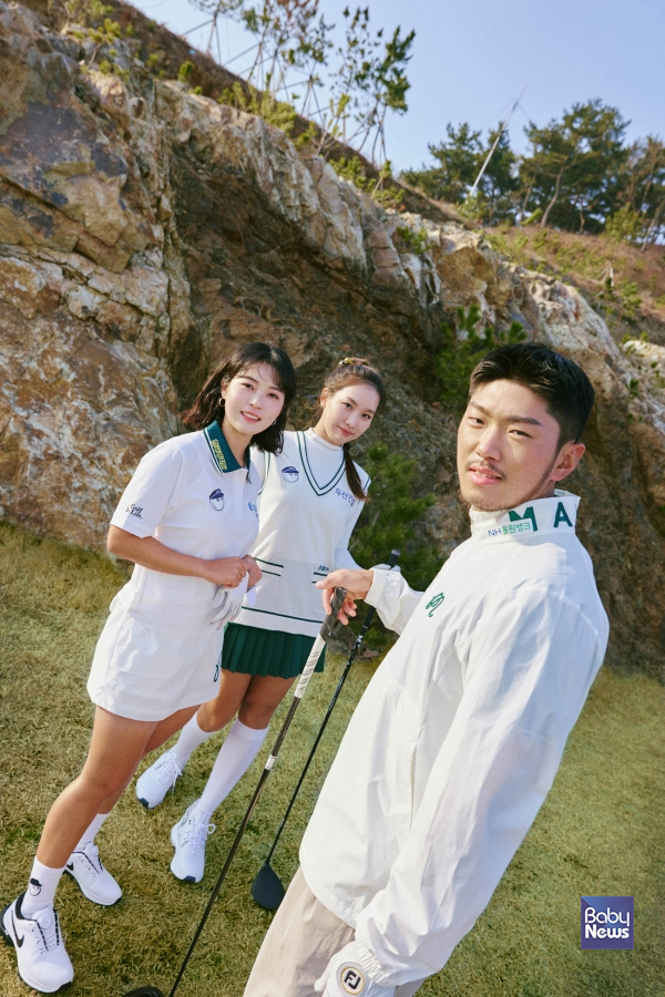 말본골프, 선수 후원 계약 체결 (왼쪽부터 전예성, 이율린, 최준희). ⓒ하이라이트브랜즈