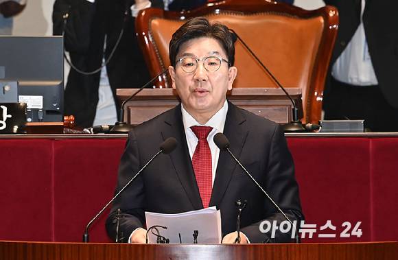 권성동 국민의힘 원내대표가 지난 11일 오전 서울 여의도 국회에서 열린 의원총회에서 발언하고 있다. [사진=곽영래 기자]