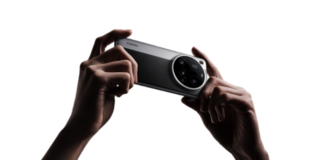 샤오미코리아가 25일 국내 출시하는 최상위 스마트폰 '샤오미 15 울트라'. 샤오미코리아 제공