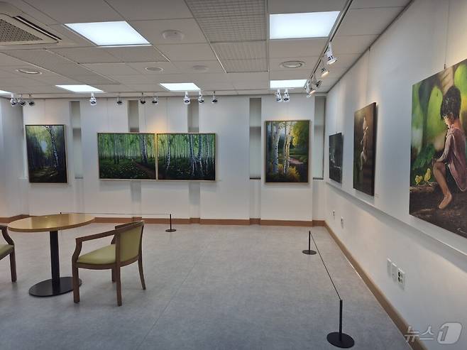 '내 앞에 멈춘 것들을 모두 사랑하자' 전시회(전남도교육청 제공, 재판매 및 DB 금지)