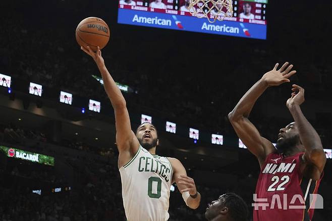 [마이애미=AP/뉴시스] 미국프로농구(NBA) 보스턴 셀틱스의 제이슨 테이텀. 2025.03.14.