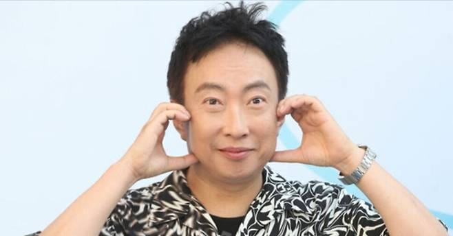 박명수가 MBC 공채 출신 개그맨 최초로 KBS 공채 개그맨 선발시험 심사위원이 되었다. 뉴스1