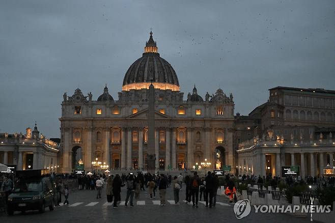 14일(현지시간) 바티칸 성 베드로 대성전 [AFP 연합뉴스. 재판매 및 DB 금지]