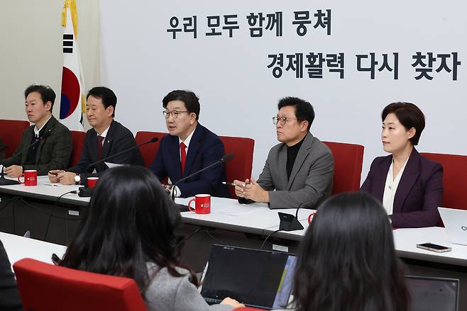 Rep. Kwon Seong-dong, floor leader of President Yoon Suk Yeol’s ruling People Power Party, speaks at a press briefing on the US' designation of South Korea as a "sensitive country" at the National Assembly in Seoul on Sunday. (Yonhap)