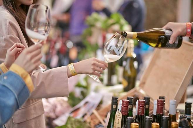 워커힐 호텔앤리조트 '스프링 와인 페어 – 구름 위의 산책' *재판매 및 DB 금지