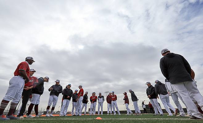 2월12일 키움 히어로즈 선수들이 미국 애리조나 애슬레틱 그라운드에서 스프링캠프 훈련을 하고 있다. ⓒ연합뉴스