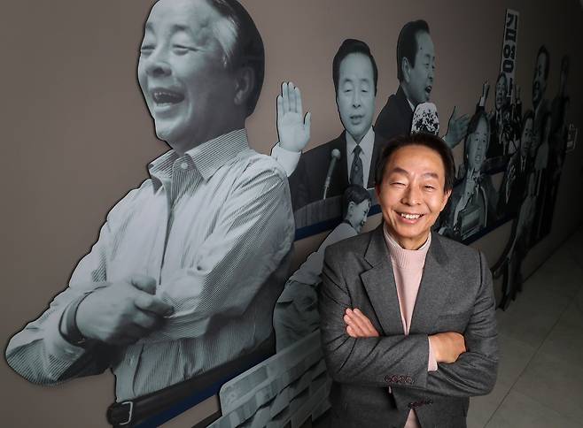 지난 20일 서울 상도동 김영삼도서관에서 만난 김현철 김영삼대통령기념재단 이사장은 "탄핵 선고후 파국을 막으려면 윤석열 대통령과 이재명 대표가 헌재의 어떤 결정에도 승복하겠다는 대국민 메시지를 내야 한다"고 말했다. /박성원 기자