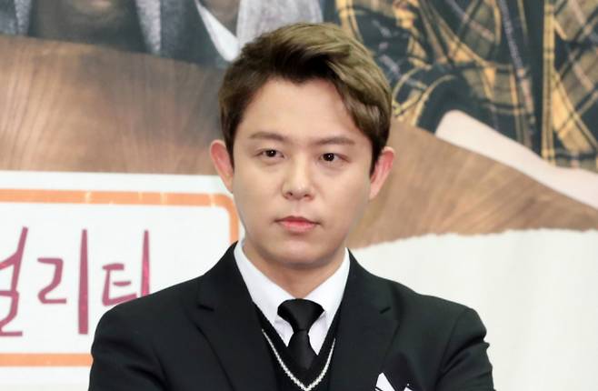 가수 토니안이 16년 동거인 김재덕과 헤어진 이유를 공개했다.?사진은 지난 2019년 서울 마포구 스탠포드호텔에서 열린 tvN 예능프로그램 '문제적 보스' 제작발표회에 참석한 그룹 젝스키스 멤버 토니안./사진=머니투데이