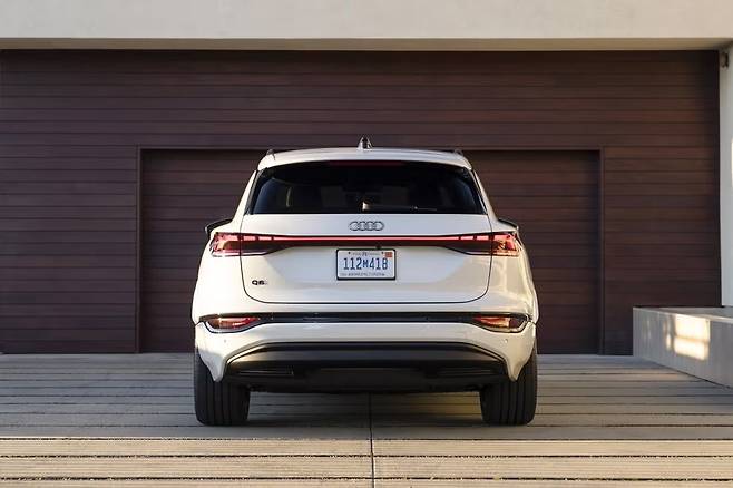 아우디 Q6 e tron