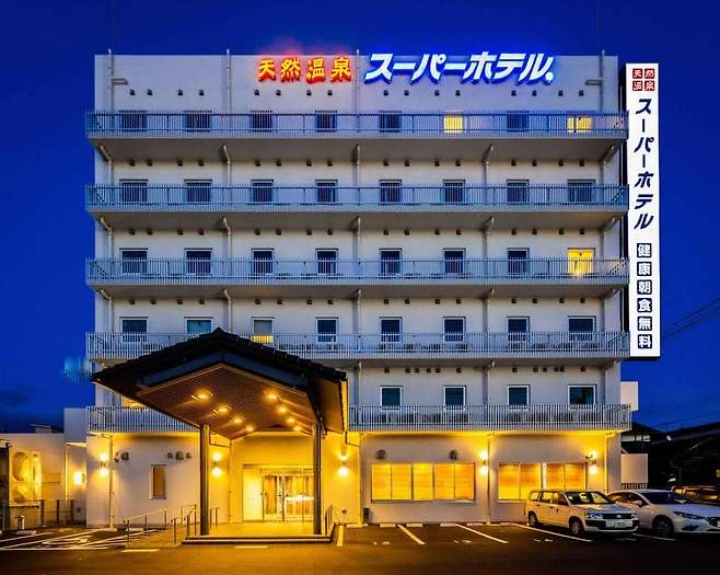 7fed8273b58169f13eeb98bf06d60403c79ae113870d77d1c1