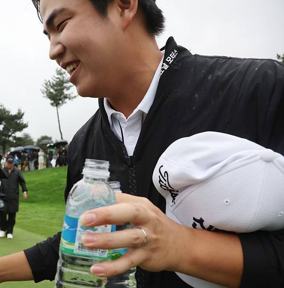 2025년 아시안투어 '인터내셔널 시리즈 마카오'에 출전하는 장유빈 프로. 2024년 한국프로골프(KPGA) 투어에서 우승 때 모습이다. 사진제공=KPGA