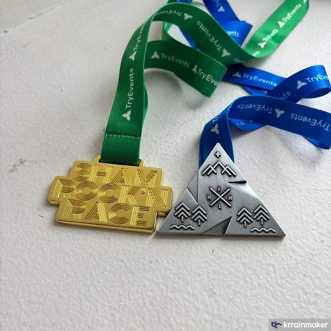 7eeff204c68a60f323edf3e5309c7065c6733b119fba176a05998e92e3a4848f41464a86e3f8cab7a382e5eb50a85b1a75177b5142