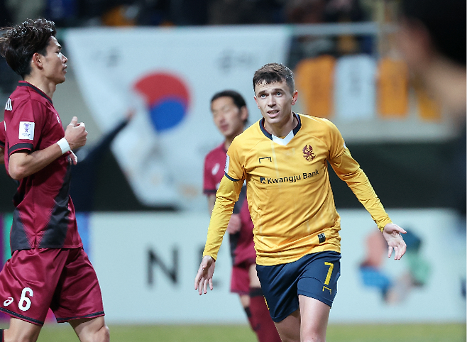 광주 FC의 ACLE 8강 진출을 이끈 아사니. 사진=연합뉴스 제공