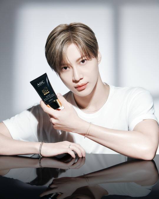 AHC 앰배서더 발탁된 가수 태민
