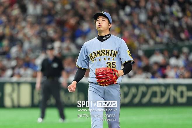▲ 한신 타이거즈 투수 사이키 히로토. 16일 다저스 타선을 상대로 5이닝 1피안타 1볼넷 7탈삼진 무실점 호투를 펼쳤다. 한신은 다저스를 3-0으로 꺾었다.