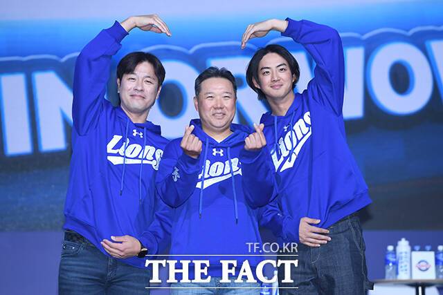 삼성 라이온즈 강민호 선수와 박진만 감독, 구자욱 선수(왼쪽부터).