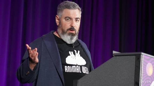 ▲ 쉐어드 메모리의 댄 애덜만(Dan Adelman) 비즈니스&마케팅 담당자