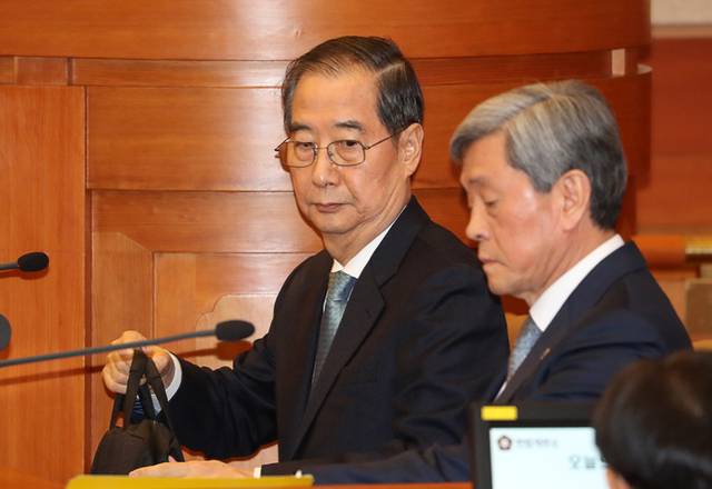 ▲ 한덕수 국무총리가 지난달 19일 서울 헌법재판소에 진행된 탄핵심판 첫 변론기일에 출석해 있다. 2025.2.19 [공동취재] 연합뉴스