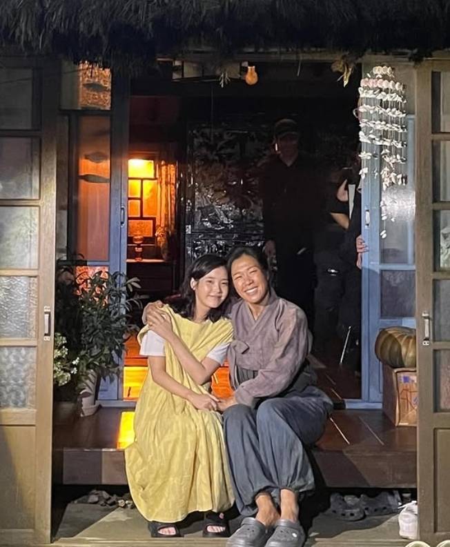 아이유 소셜미디어