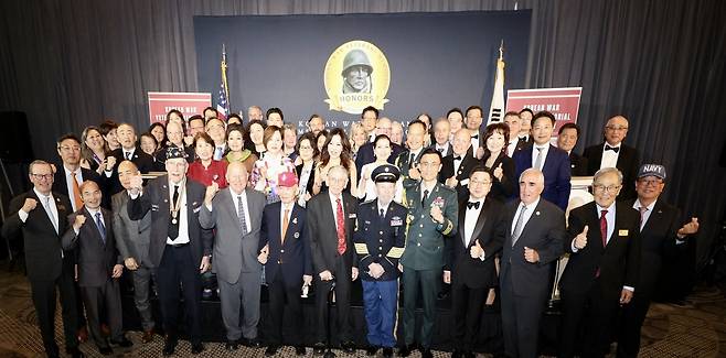 미 워싱턴서 열린 '한국전 참전용사 후원의 밤' [워싱턴=연합뉴스. 워싱턴특파원단 제공]