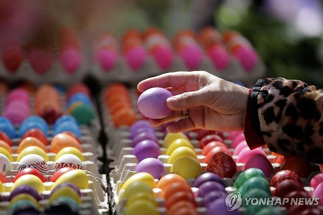 세르비아 부활절 달걀 [EPA 연합뉴스 자료사진. 재판매 및 DB 금지]